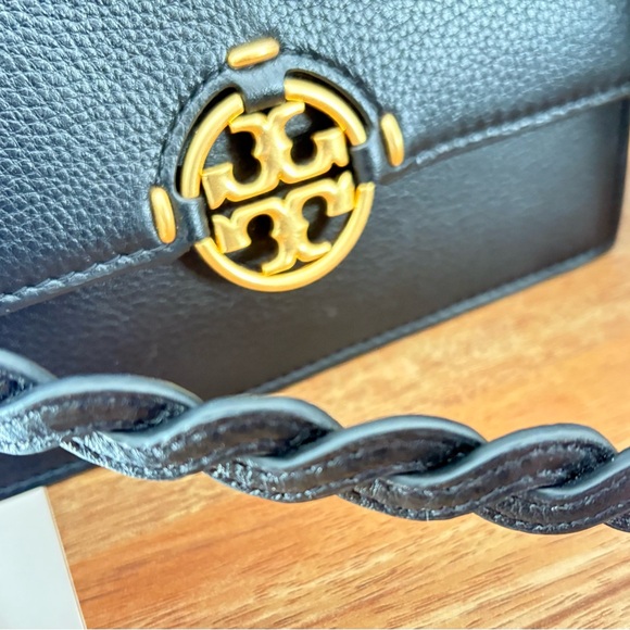 Tory Burch Crossbody Bag w/adjustable strap. Black. NWOT w/TB original gift bag - Picture 11 of 14